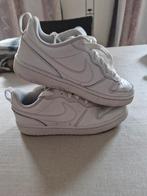 Sneaker Nike, Ophalen, Gedragen