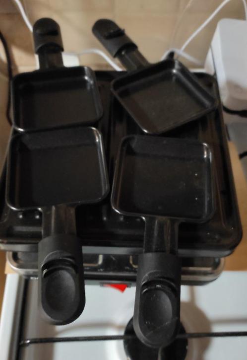 Domo Raclette-machine voor 4 personen, Elektronische apparatuur, Gourmetstellen, Gebruikt, 4 t/m 7 personen, Ophalen of Verzenden