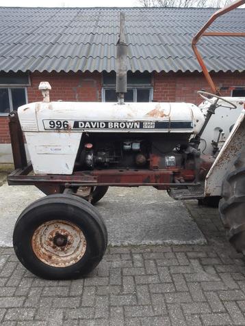 Tractor david brown 996.  62 pk.  4 cil. Export. 