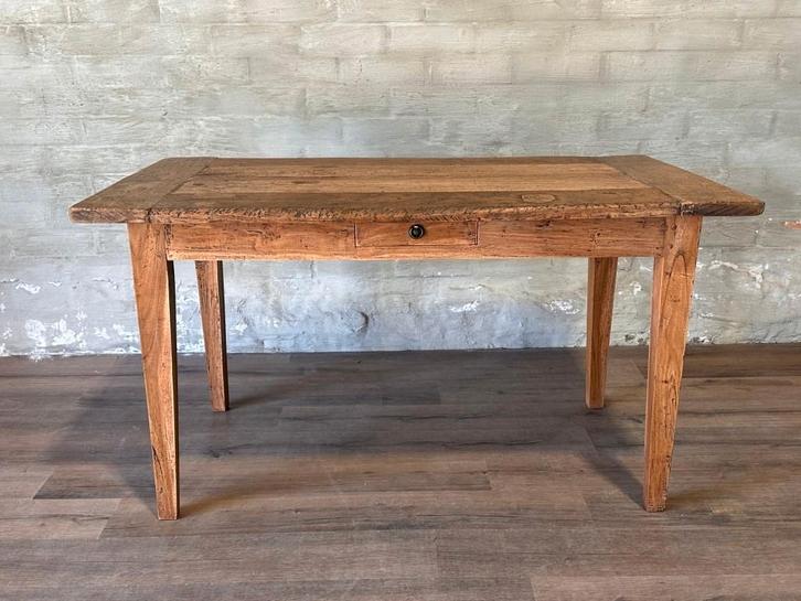 Antieke boerentafel met 1 lade - 148 x 84 cm + 80 cm hoog, Huis en Inrichting, Tafels | Eettafels, Zo goed als nieuw, 50 tot 100 cm