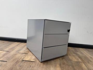 Metalen ladeblok 3 lade aluminium beschikbaar voor biedingen