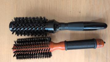 Haarborstels (föhnen) beschikbaar voor biedingen