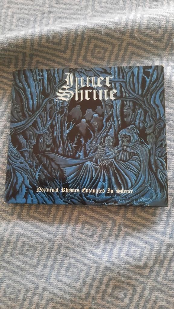 INNER SHRINE Nocturnal rhymes entangled in silence (cd), Cd's en Dvd's, Cd's | Hardrock en Metal, Zo goed als nieuw, Ophalen of Verzenden