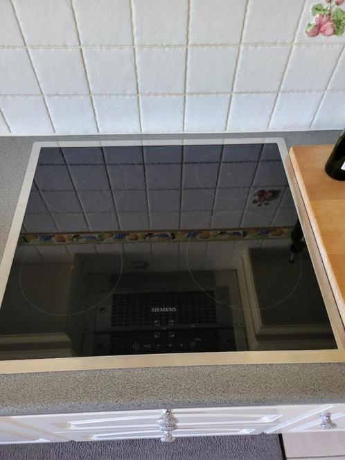 KEUKENTOESTELLEN, Elektronische apparatuur, Kookplaten, Zo goed als nieuw, Inbouw, Inductie, 4 kookzones, Ophalen