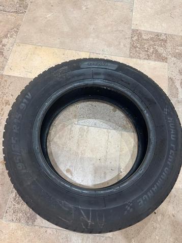 2 pneus comme neuf 195/65 R15 Sebring ROAD PERFORMANCE beschikbaar voor biedingen