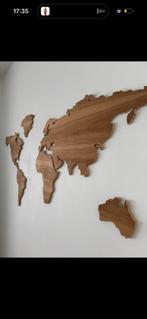 Wereldkaart in hout 1m50 lengte, Ophalen, Zo goed als nieuw