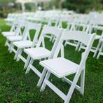 Te huur witte weddingchairs/stoelen, Enlèvement ou Envoi