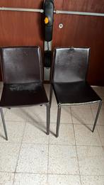 2 stoelen, Huis en Inrichting, Stoelen, Kunststof, Gebruikt, Bruin, Ophalen