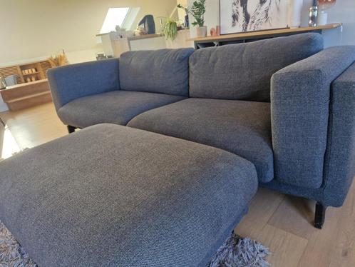 Canapé nockeby ikea gris 3 places et pouf, Maison & Meubles, Canapés | Salons, Comme neuf, Banc droit, Trois personnes, 200 à 250 cm