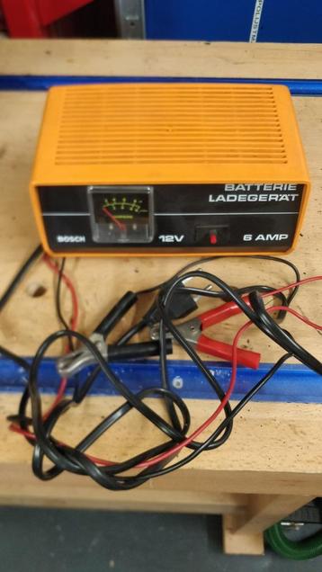 batterijlader BOSCH beschikbaar voor biedingen