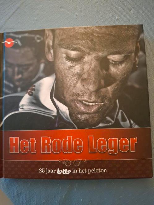 Het rode leger, Boeken, Sportboeken, Zo goed als nieuw, Ophalen of Verzenden