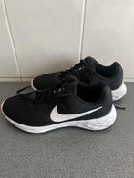 Zwarte Nike Revolution 6 - maat 40, Kleding | Heren, Schoenen, Nike, Ophalen of Verzenden, Zo goed als nieuw, Sportschoenen