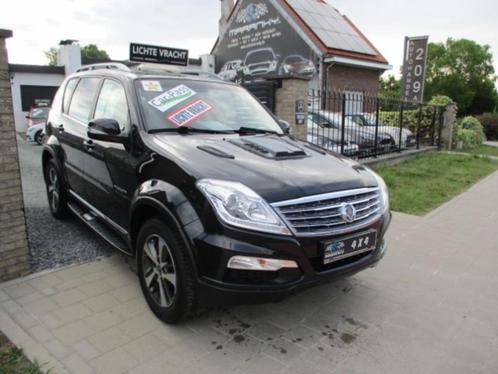 Ssangyong Rexton W 2.2xdi 180pk full option LV 2pl Euro6, Auto's, SsangYong, Bedrijf, Te koop, Rexton W, 4x4, ABS, Achteruitrijcamera