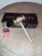 660) hamertje in houten kistje " not guilty " ( rechter ), Ophalen of Verzenden