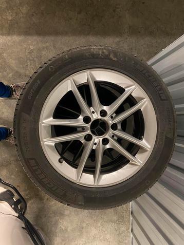 Jantes 16 pouces Mercedes W177 d'origine Michelin