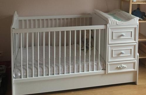 Baby/peuterbedje, meegroeibedje wit, Kinderen en Baby's, Kinderkamer | Bedden, Zo goed als nieuw, Ophalen