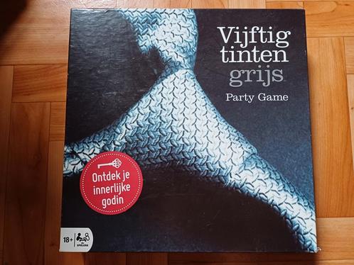 Vijftig tinten grijs party game, Hobby en Vrije tijd, Gezelschapsspellen | Overige, Zo goed als nieuw, Ophalen