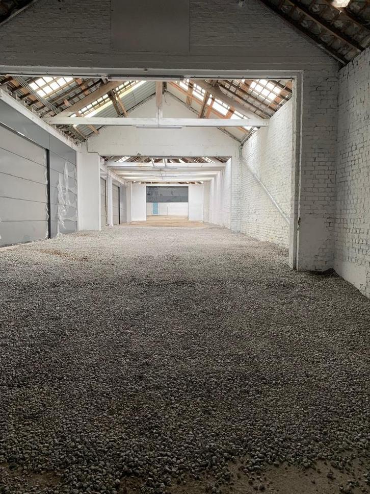 LOT DE 5 HANGARS A VENDRE, Immo, Huizen en Appartementen te koop, Charleroi, Overige soorten