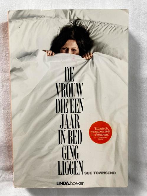 Sue Townsend - De vrouw die een jaar in bed ging liggen, Boeken, Literatuur, Gelezen, Ophalen of Verzenden