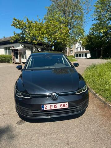 Volkswagen Golf viii 1.0 etsi life opf dsg, Autos, Achat, Carnet d'entretien, Noir, 5 portes