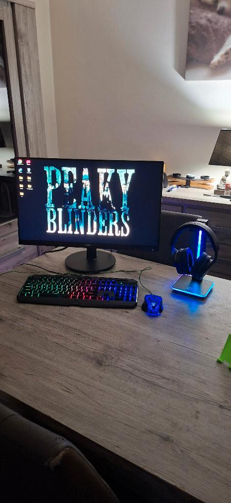 Game pc + Monitor Phillips 27" in perfecte staat, Games en Spelcomputers, Spelcomputers | Sony PlayStation 4, Ophalen