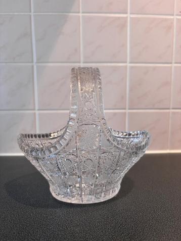 Bohemia kristal, Enlèvement