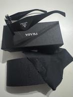Prada glasses, Handtassen en Accessoires, Zonnebrillen en Brillen | Dames, Ophalen of Verzenden, Zo goed als nieuw, Prada