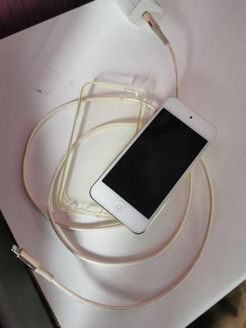 I pod touch 6 roségoud  beschikbaar voor biedingen