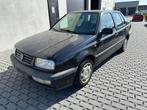 Volkswagen Vento 1.4 benzine OLDTIMER, Voorwielaandrijving, Stof, 4 cilinders, Blauw