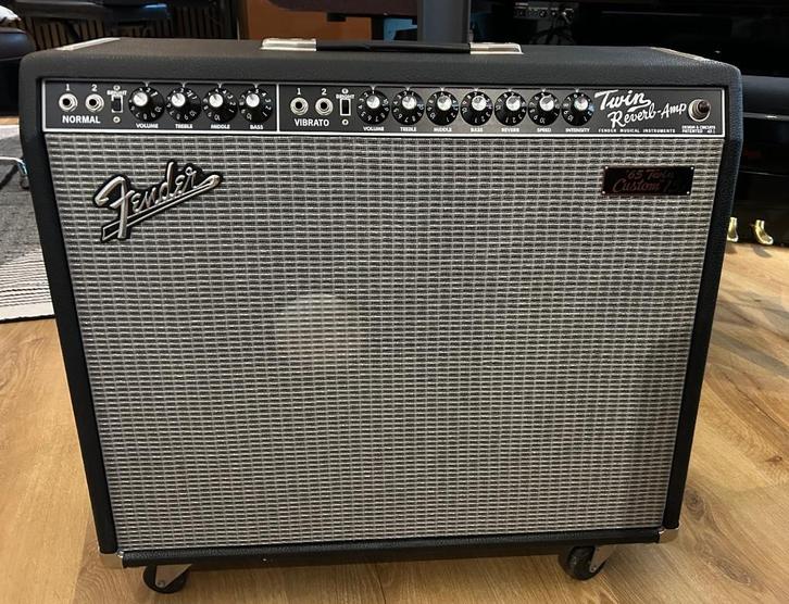 Fender '65 Twin Custom 15, Muziek en Instrumenten, Versterkers | Bas en Gitaar, Zo goed als nieuw, 50 tot 100 watt, Ophalen