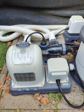 Zoutwater installatie Intex zwembad beschikbaar voor biedingen