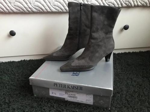 Livraison gratuite bottes de luxe en cuir gris Peter Kaiser, Vêtements | Femmes, Chaussures, Neuf, Boots et Botinnes, Gris, Envoi