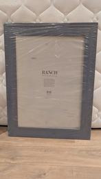 Cadre bleu, Enlèvement