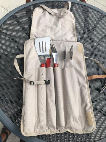 BBQ set met stevig canvas Schort beschikbaar voor biedingen