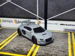 Hot wheels premium audi r8, Hobby en Vrije tijd, Modelauto's | Overige schalen, Ophalen of Verzenden