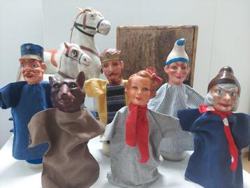 Lotje oude poppenkastpoppen composiet Beeusaert 1950 handpop beschikbaar voor biedingen