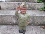 Groot model stenen spaarpot Belgische WO2 soldaat TOP stuk., Verzamelen, Ophalen of Verzenden