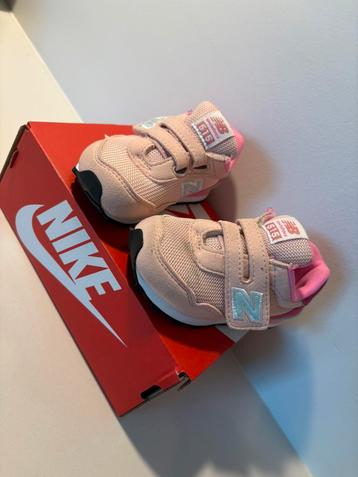 New balance roze schoenen 22,5 beschikbaar voor biedingen