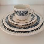 Vintage servies uit Frans aardewerk, Ophalen, Nieuw, Aardewerk, Compleet servies