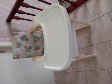 Chaise bébé ou chaise de salle à manger en parfait état, Enlèvement, Comme neuf