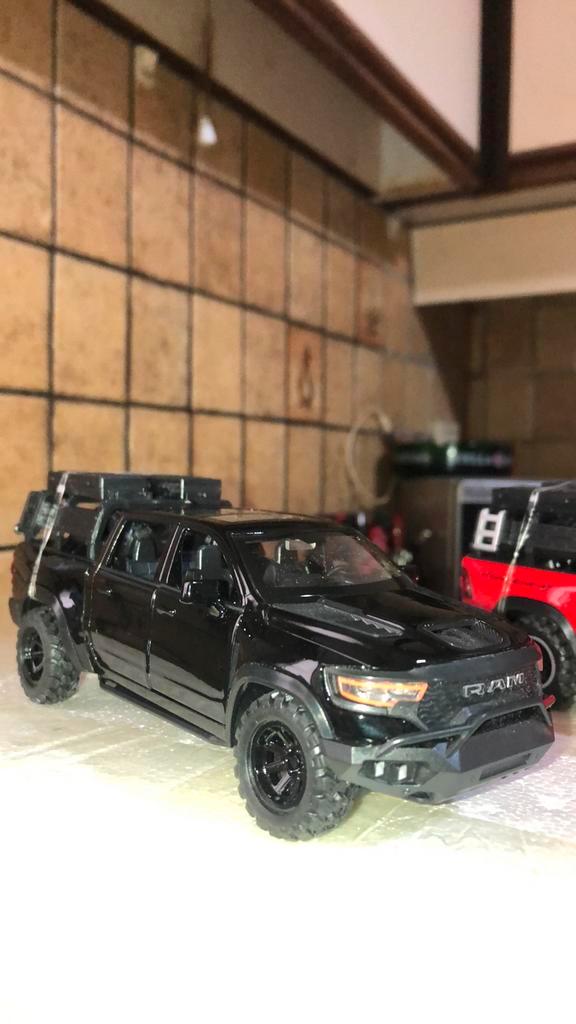 Dodge RAM Mammoth 1000 TRX Diecast metaal, Hobby en Vrije tijd, Modelauto's | 1:24, Nieuw, Auto, Overige merken, Ophalen of Verzenden