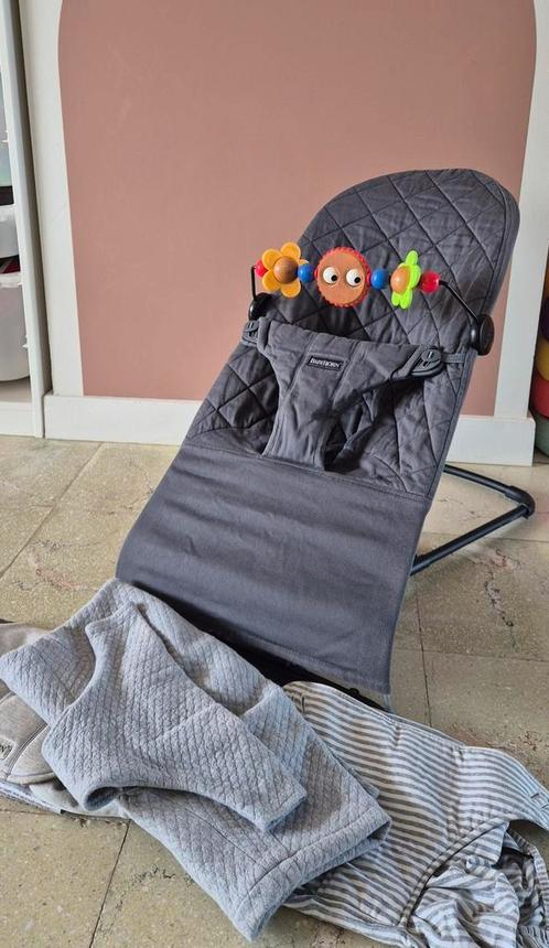 wipper Baby Bjorn + speeltje + 2 hoezen + 1 extra zitje, Kinderen en Baby's, Wipstoeltjes, Gebruikt, Ophalen