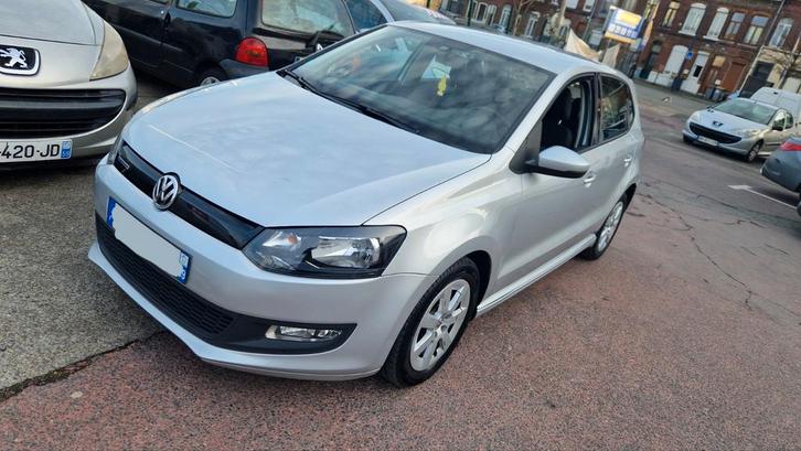 VOLKSWAGEN POLO 1.2 TDI BLUEMOTION 75CV, Autos, Volkswagen, Particulier, Polo, ABS, Airbags, Air conditionné, Bluetooth, Feux de virage