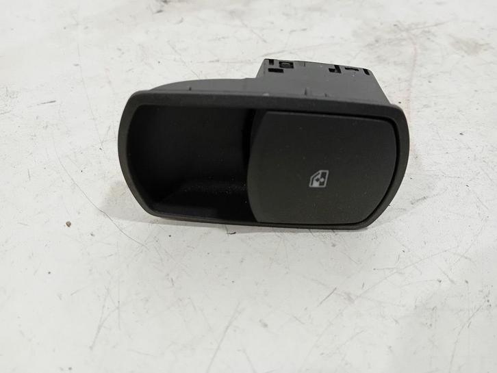 Raamschakelaar rechts voor Opel Corsa, Auto-onderdelen, Dashboard en Schakelaars, Opel, Gebruikt, Herkomst onderdeel bekend, 12 maanden garantie