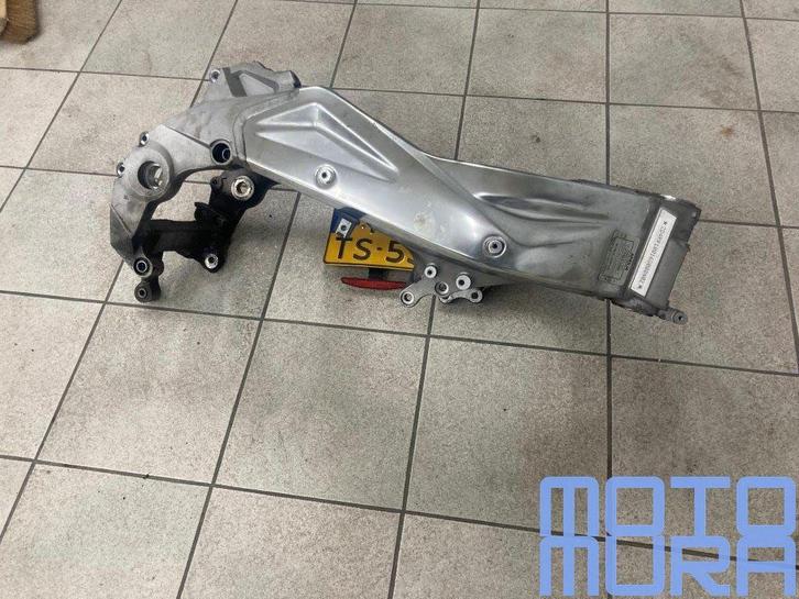 Frame met NL kenteken voor Aprilia Tuono 1000 2006 - 2011 RS, Motoren, Onderdelen | Overige, Gebruikt, Ophalen of Verzenden