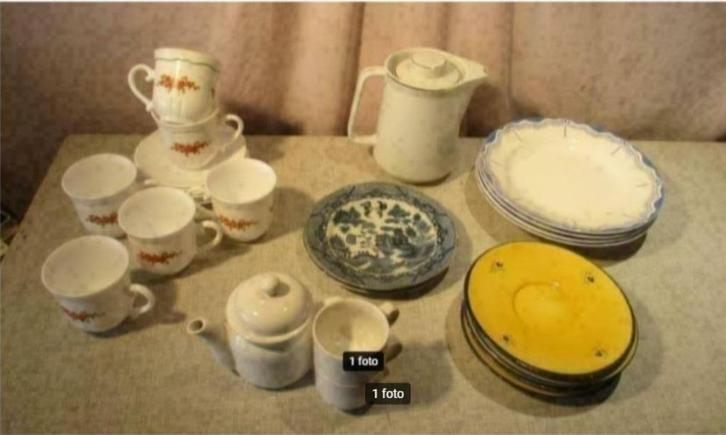 Mooie Partij van Oude Servies Onderdelen, Antiek en Kunst, Antiek | Servies los, Ophalen of Verzenden