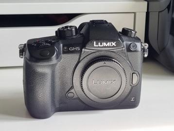 Panasonic Lumix GH5 NEUF ! (600 déclenchements !) => 450€, Enlèvement ou Envoi, Comme neuf