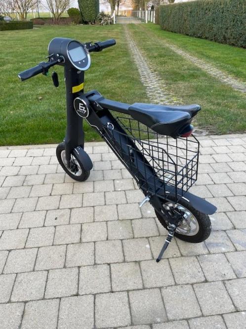 EZ Ride zwarte elektrische scooter, Fietsen en Brommers, Steps, Gebruikt, Elektrische step (E-scooter), Ophalen
