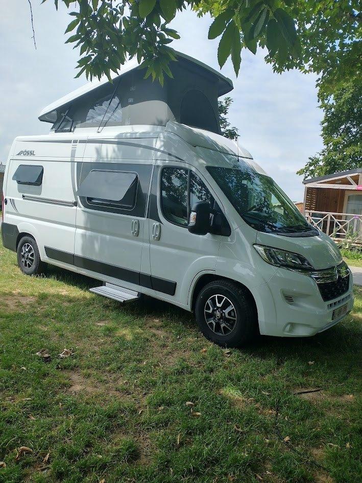 campervan met hefdak Possl 2win UITSTEKENDE STAAT, Caravans en Kamperen, Mobilhomes, Particulier, tot en met 5, Buscamper of Camperbus