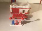 Lego Esso service station met tankwagen, Ophalen of Verzenden, Lego